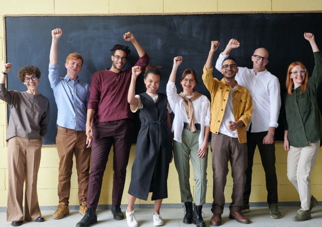 Patrocinio y Colaboradores